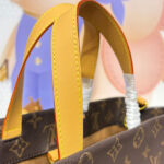 Louis Vuitton Shopper Tote MM M13928 Brown